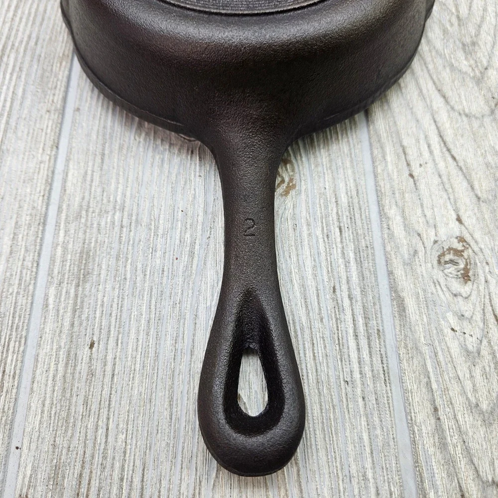 Benjamin & Medwin Cast Iron Skillet 6.5 Inch‎ Vintage Cookware Restored